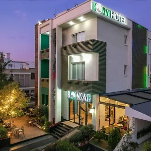 Hotel Bonsai, Tirana
