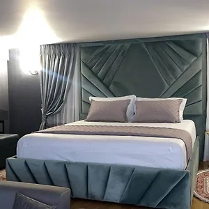 Center 4*, Tirana Albania